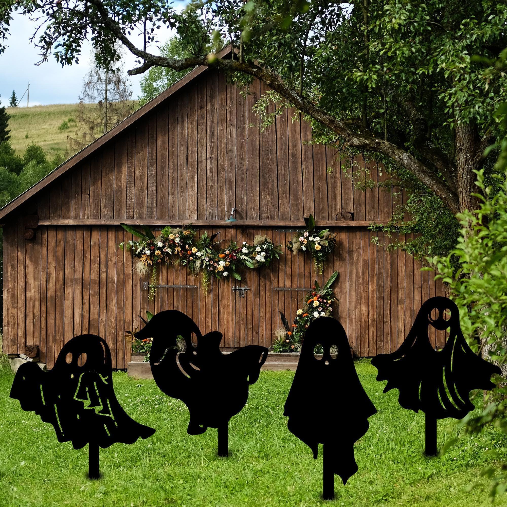 Ghost Yard Stakes for Halloween, Metal Ghost Yard Decors, Halloween Yard Art, Cute Halloween Ghosts, Fall Decor, Spooky Gift, Outdoor Decor