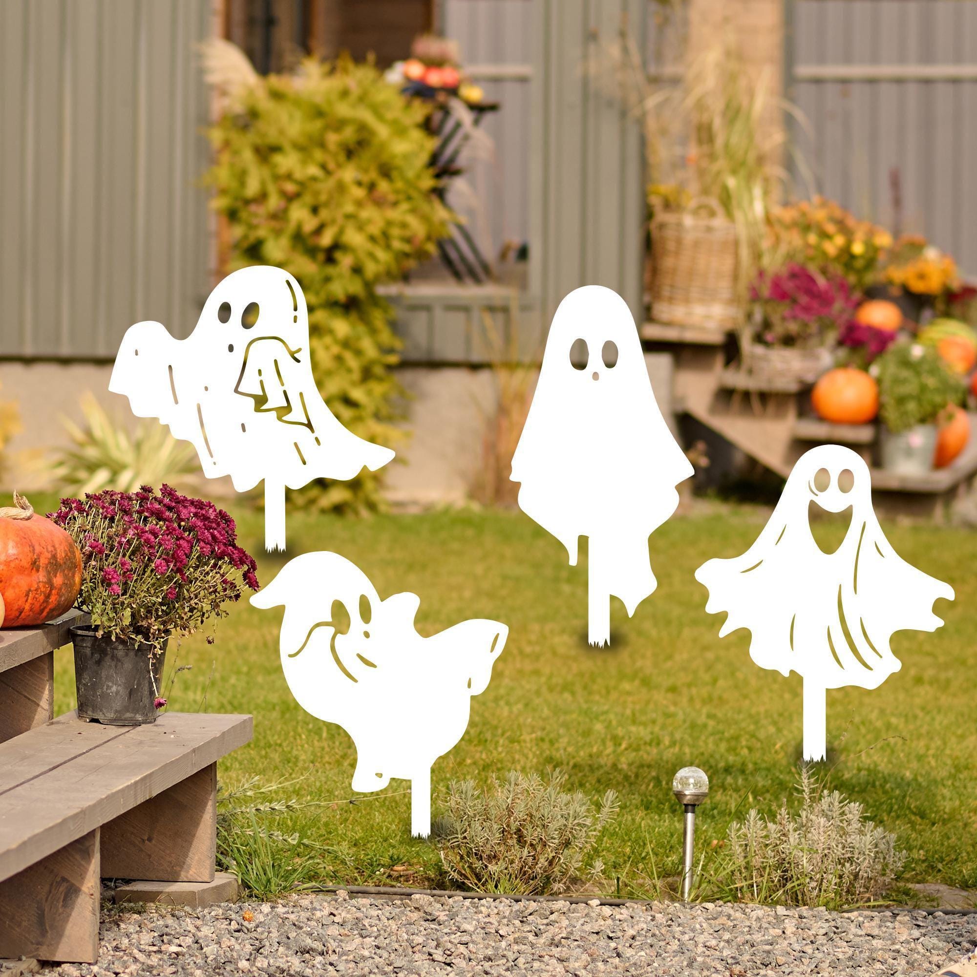 Ghost Yard Stakes for Halloween, Metal Ghost Yard Decors, Halloween Yard Art, Cute Halloween Ghosts, Fall Decor, Spooky Gift, Outdoor Decor