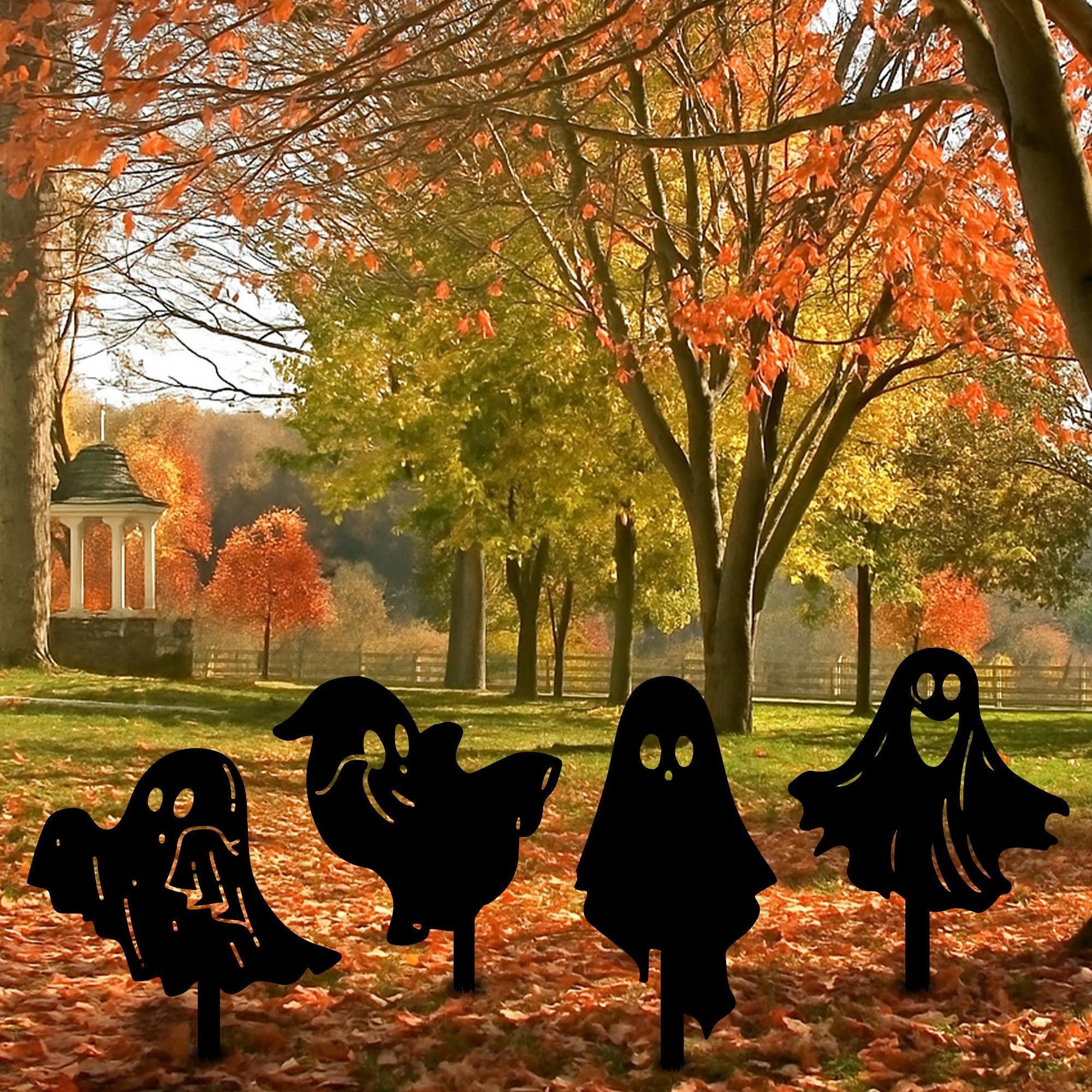 Ghost Yard Stakes for Halloween, Metal Ghost Yard Decors, Halloween Yard Art, Cute Halloween Ghosts, Fall Decor, Spooky Gift, Outdoor Decor