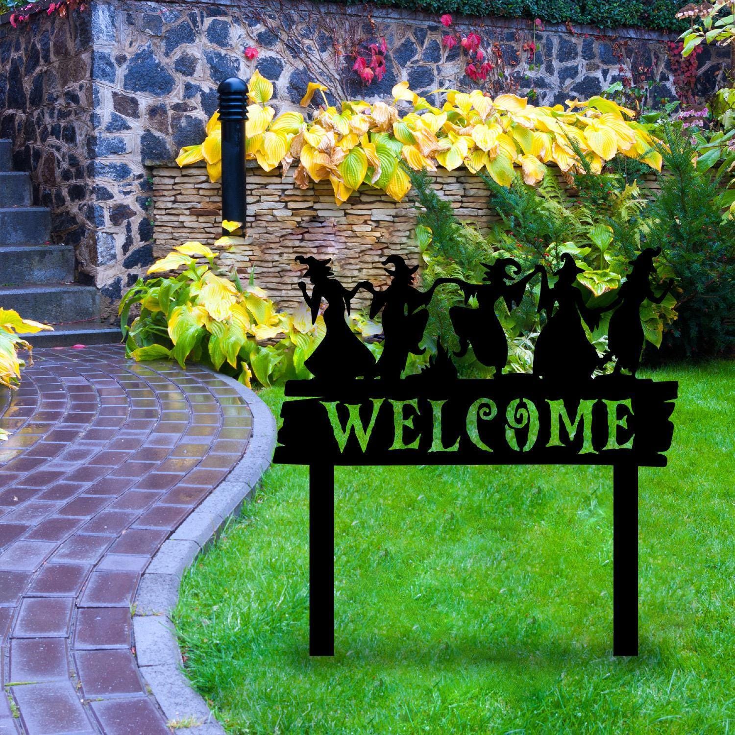 Welcome Halloween Metal Garden Stake, Witches Welcome Sign, Welcome Halloween Gift, Witch Yard Stake, Scary Door Wreath, Sppoky Garden Decor