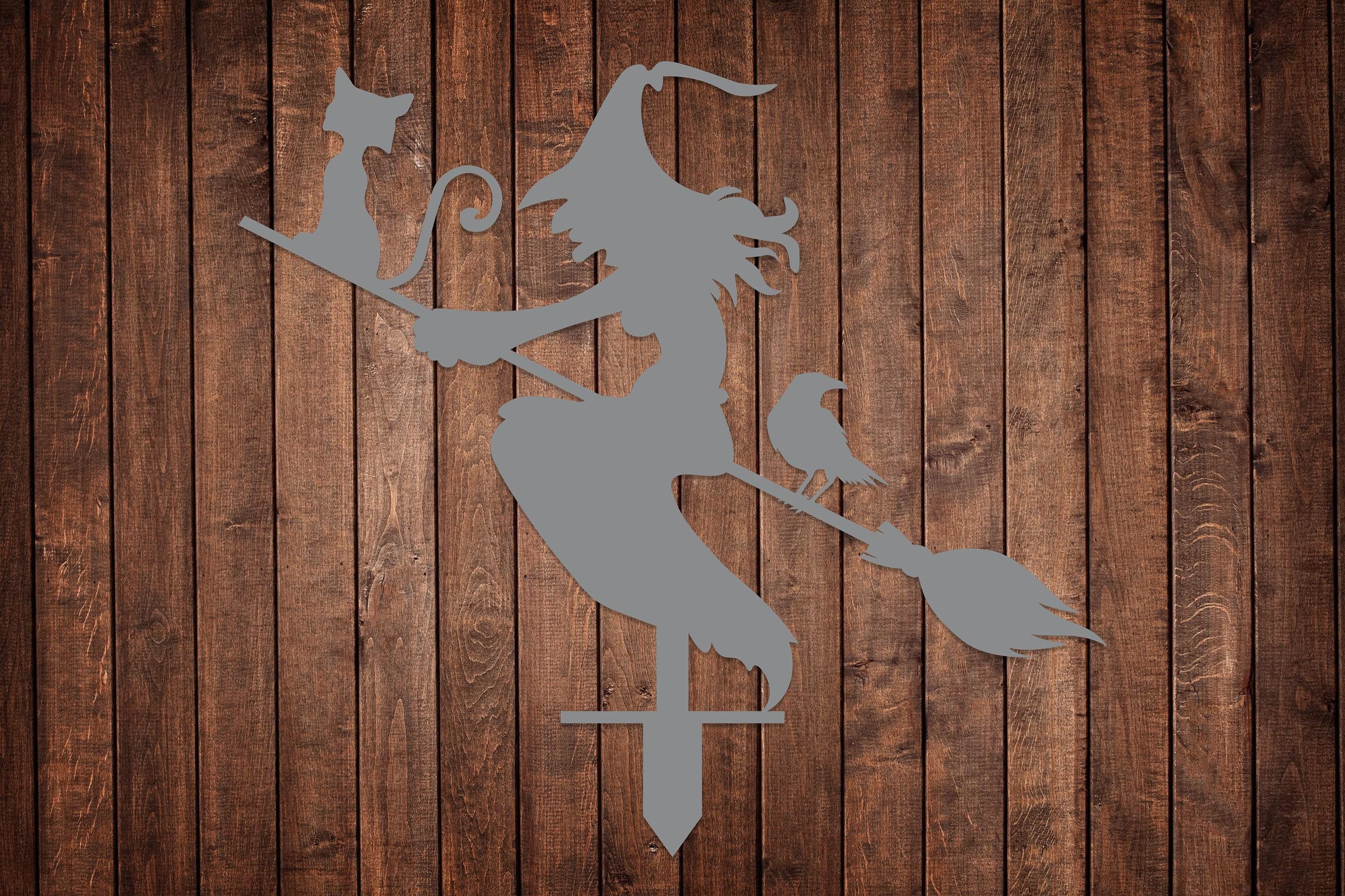 Witch with Broomstick Metal Garden Decor, Witch with Stakes Garden Sign, Halloween Sign, Witch with Cat and Crow Decor, Outdoor Fall Decor