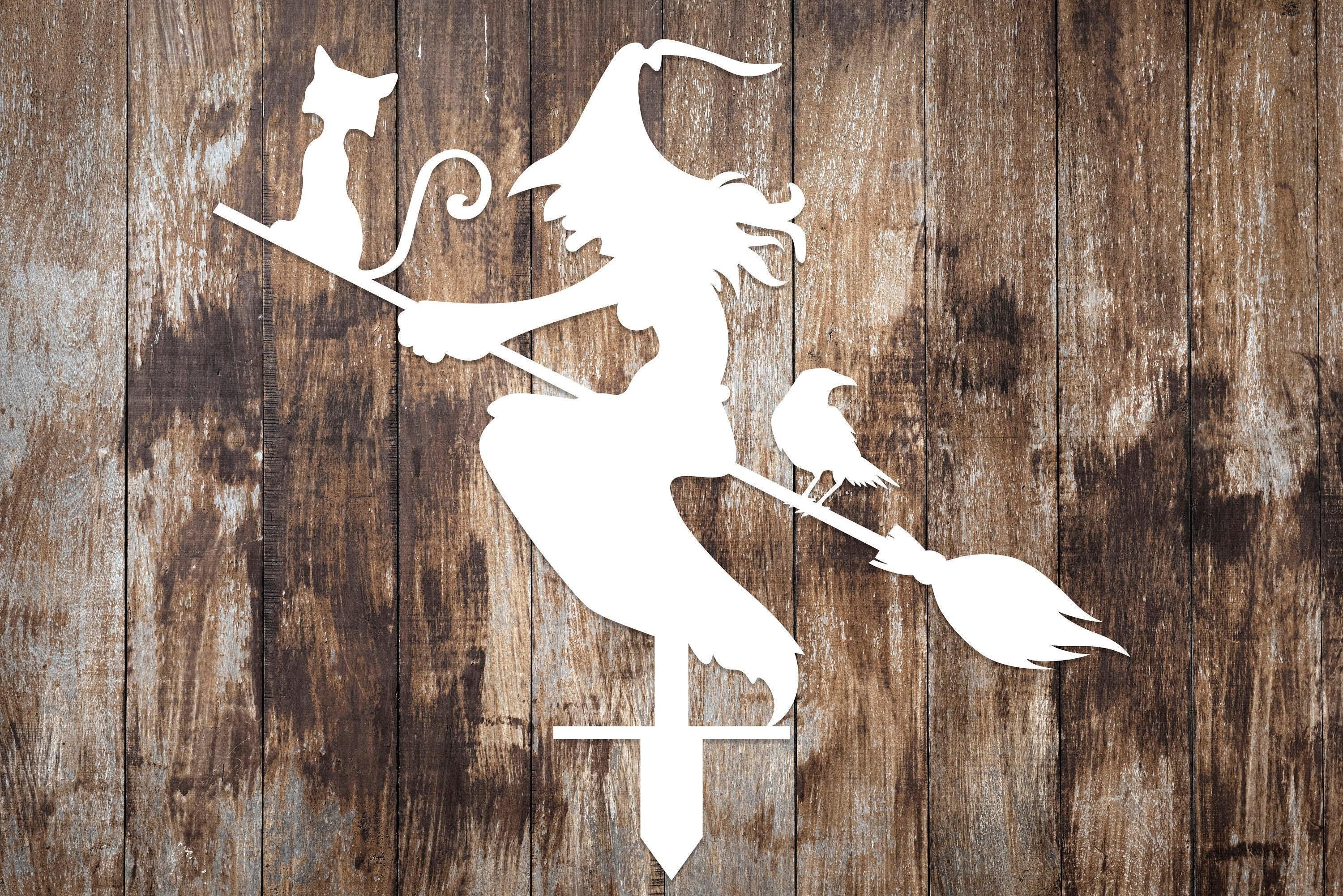 Witch with Broomstick Metal Garden Decor, Witch with Stakes Garden Sign, Halloween Sign, Witch with Cat and Crow Decor, Outdoor Fall Decor